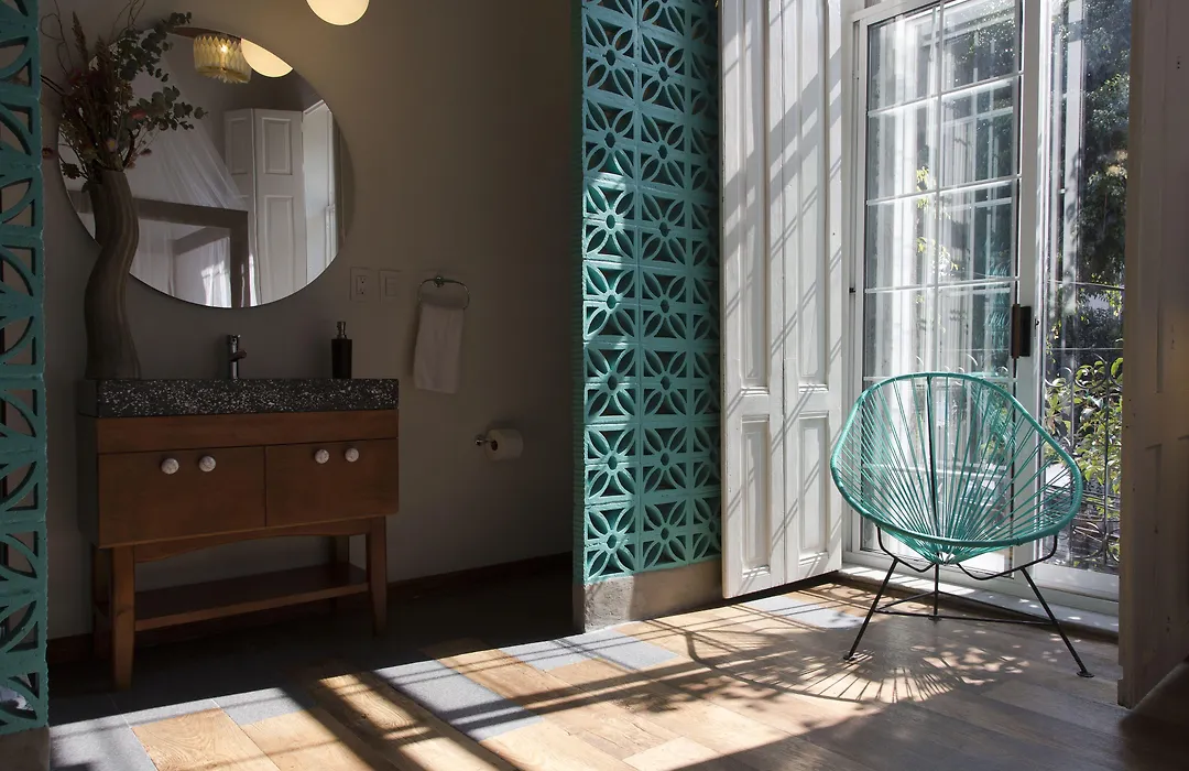 El Patio 77 B&B-1